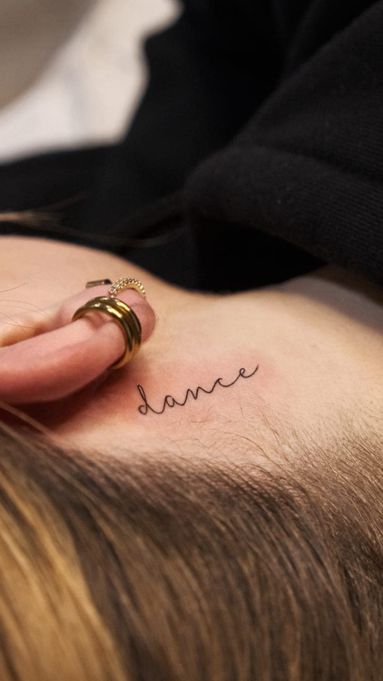 Palavra «dance» em letra cursiva